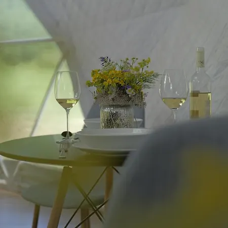 Glamping Luxusní stan Dolny Kamenec