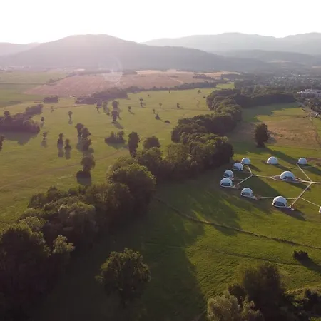 Glamping *