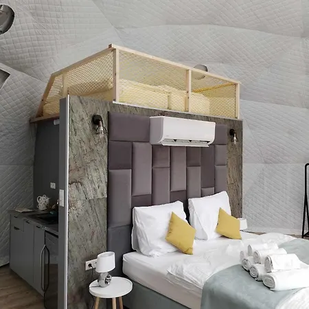 Luxusní stan Glamping
