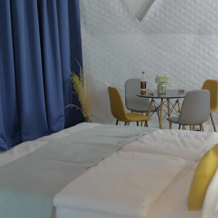 Glamping Luxusní stan Dolny Kamenec